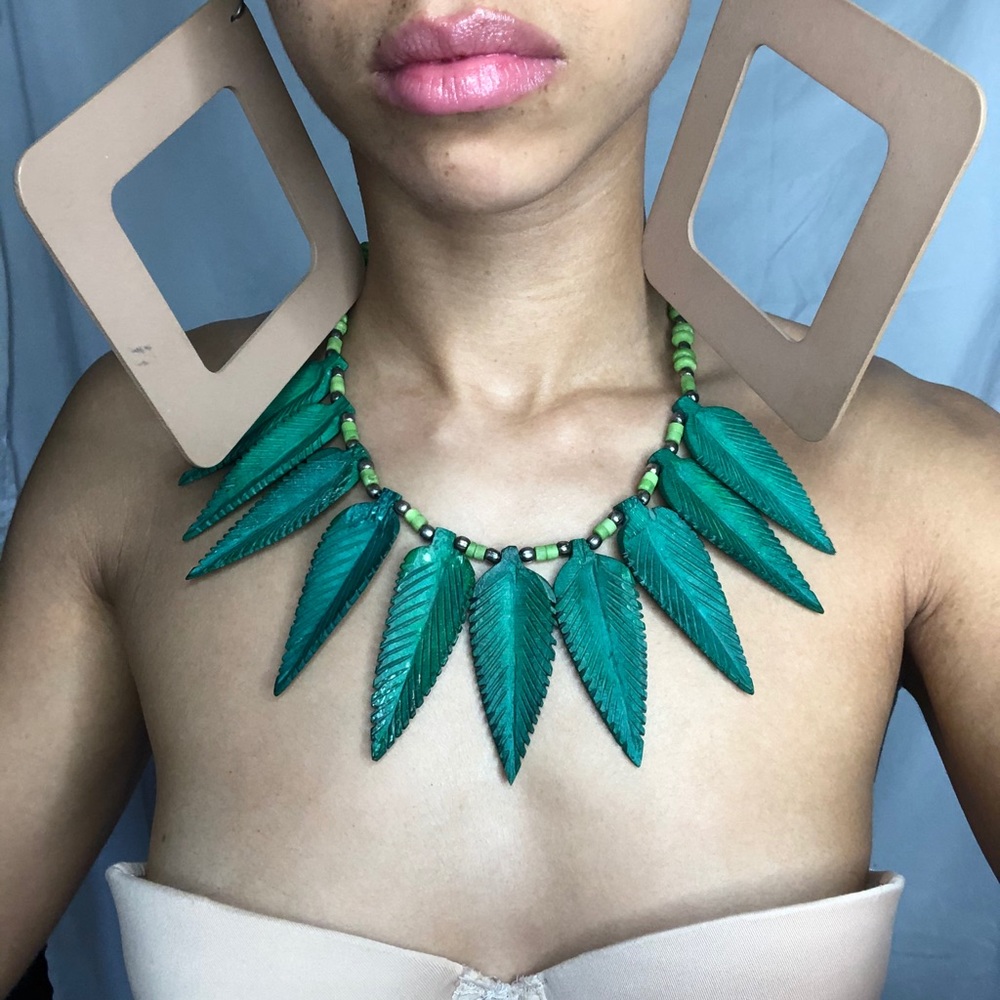 Leaf necklace